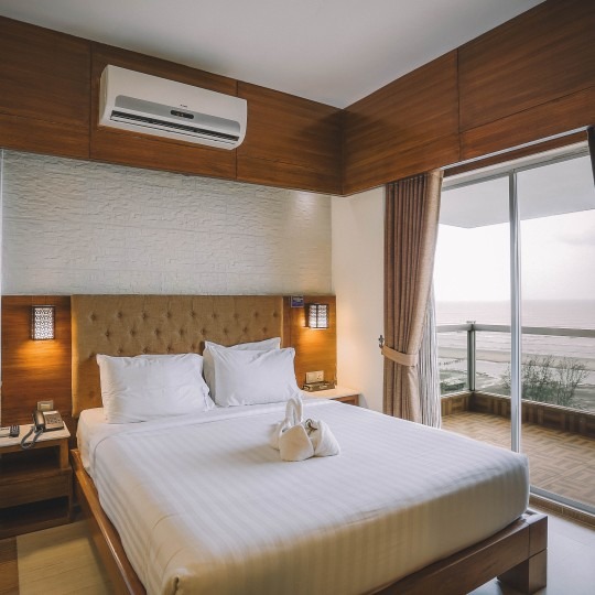 Deluxe Superior suite room-sea